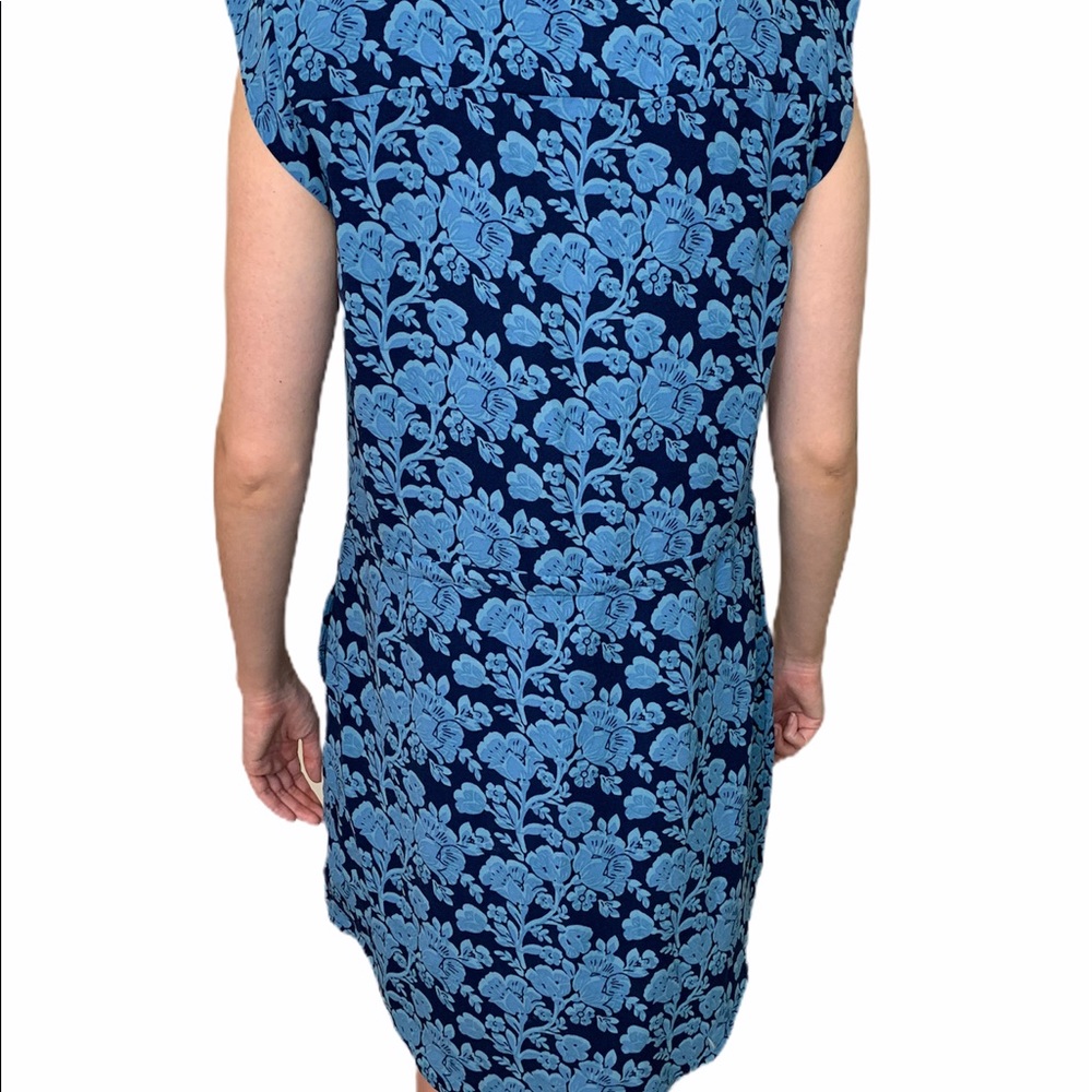 CAbi Women’s Blue Floral  Shift Dress Size Small - Picture 6 of 16